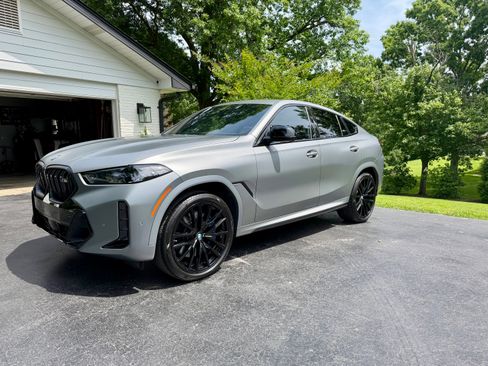 Used 2024 BMW X6 M60i w/ Dynamic Handling Package AWD/4WD image 4