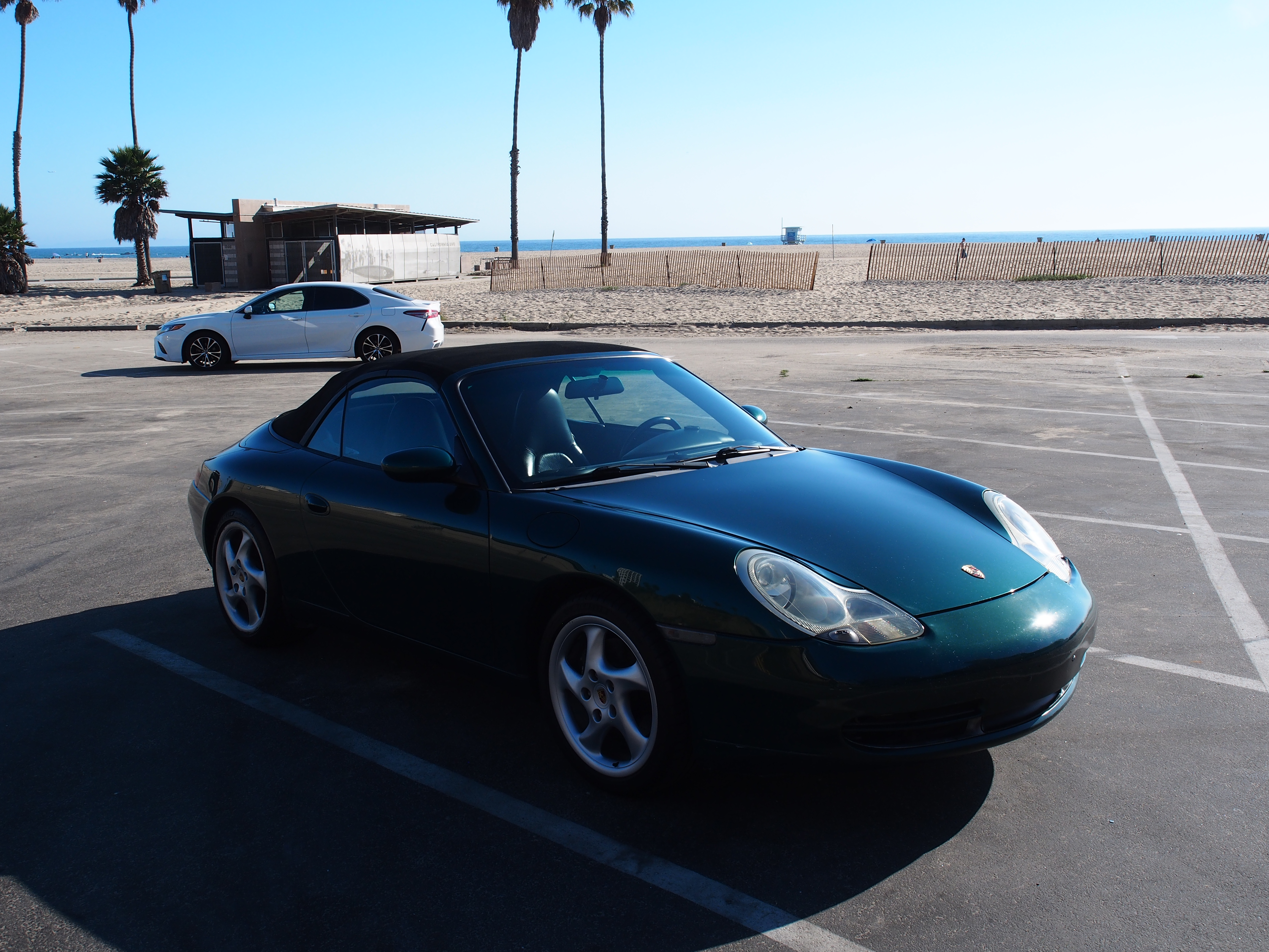 Used 2001 Porsche 911 Cabriolet image 11