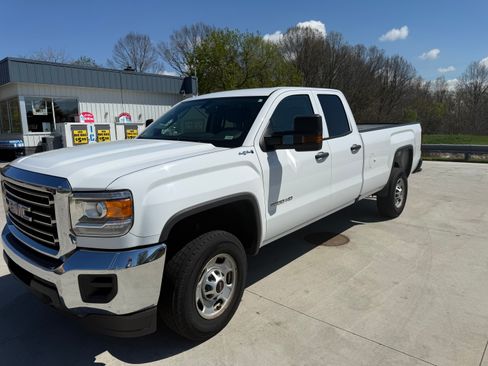 Used 2018 GMC Sierra 2500 4x4 Double Cab w/ Sierra Convenience Package image 1
