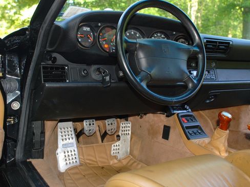 Used 1996 Porsche 911 Turbo image 16
