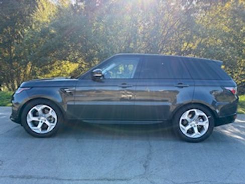 Used 2018 Land Rover Range Rover Sport HSE image 6