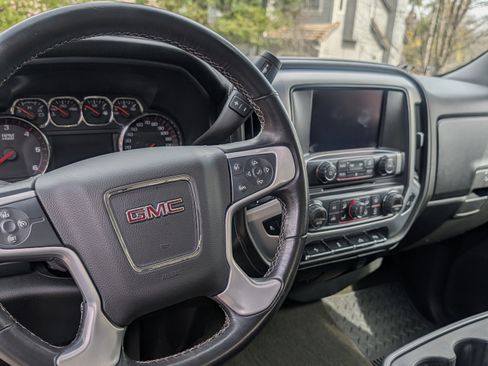 Used 2016 GMC Sierra 1500 SLE w/ SLE Value Package image 2