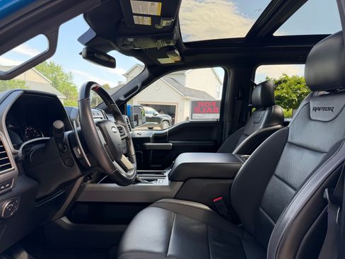 Used 2020 Ford F150 Raptor w/ Equipment Group 802A Luxury AWD/4WD image 9