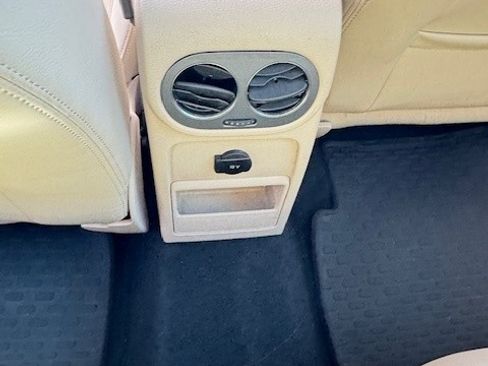 Used 2012 Volkswagen Tiguan SEL image 5