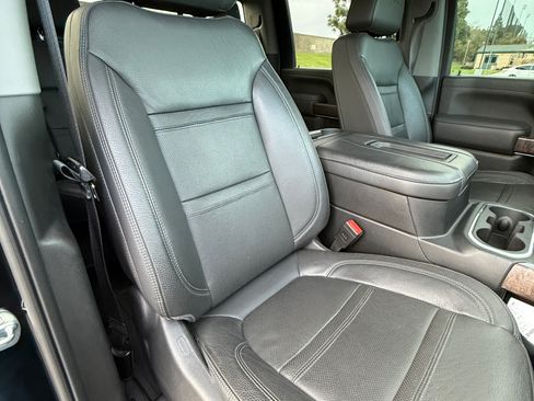 Used 2021 GMC Sierra 2500 Denali image 18