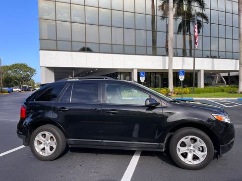 Used 2013 Ford Edge SEL FWD image 8