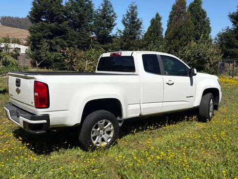 Used 2016 Chevrolet Colorado LT RWD image 2