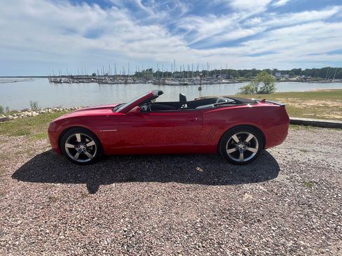 Used 2011 Chevrolet Camaro LT w/ RS Package RWD image 13