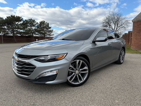 Used 2023 Chevrolet Malibu LT image 9