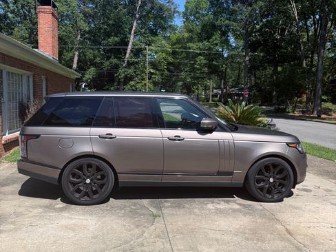 Used 2016 Land Rover Range Rover HSE AWD/4WD image 4
