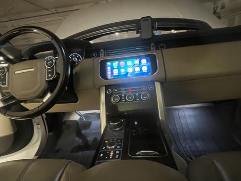 Used 2017 Land Rover Range Rover image 15