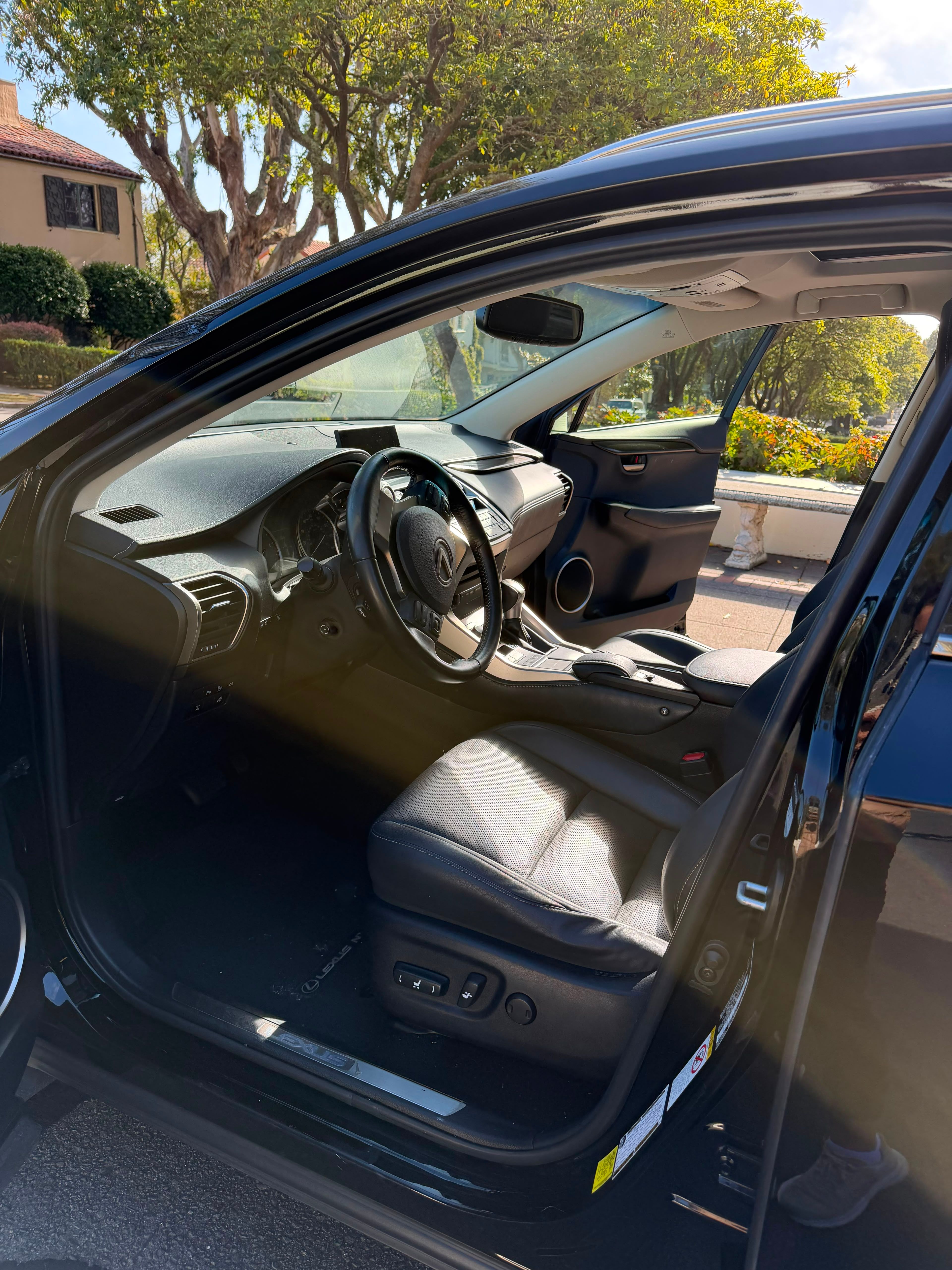 Used 2017 Lexus NX 200t AWD w/ Premium Package image 11