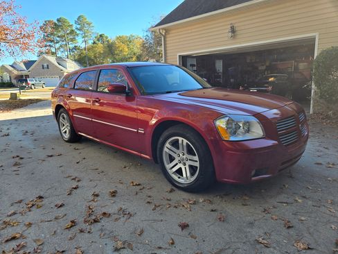 Used 2005 Dodge Magnum R/T w/ Convenience Group II image 5