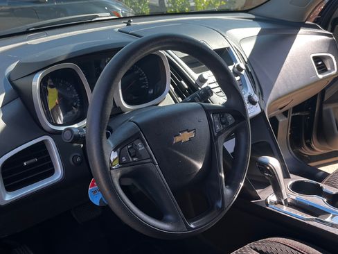 Used 2014 Chevrolet Equinox LS FWD image 5