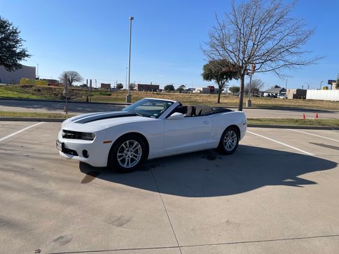 Used 2013 Chevrolet Camaro LT image 1