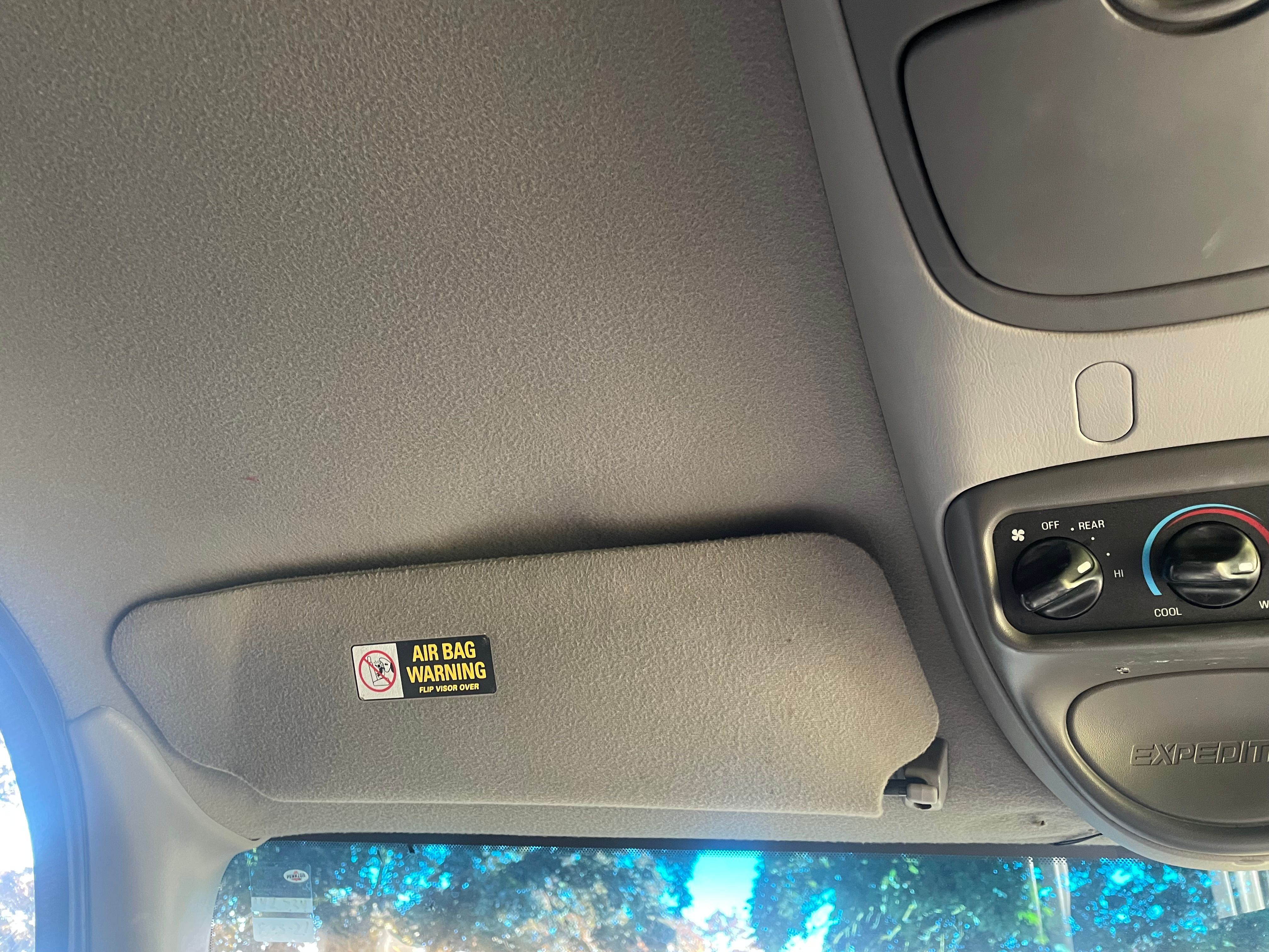 Used 1997 Ford Expedition 4WD image 11