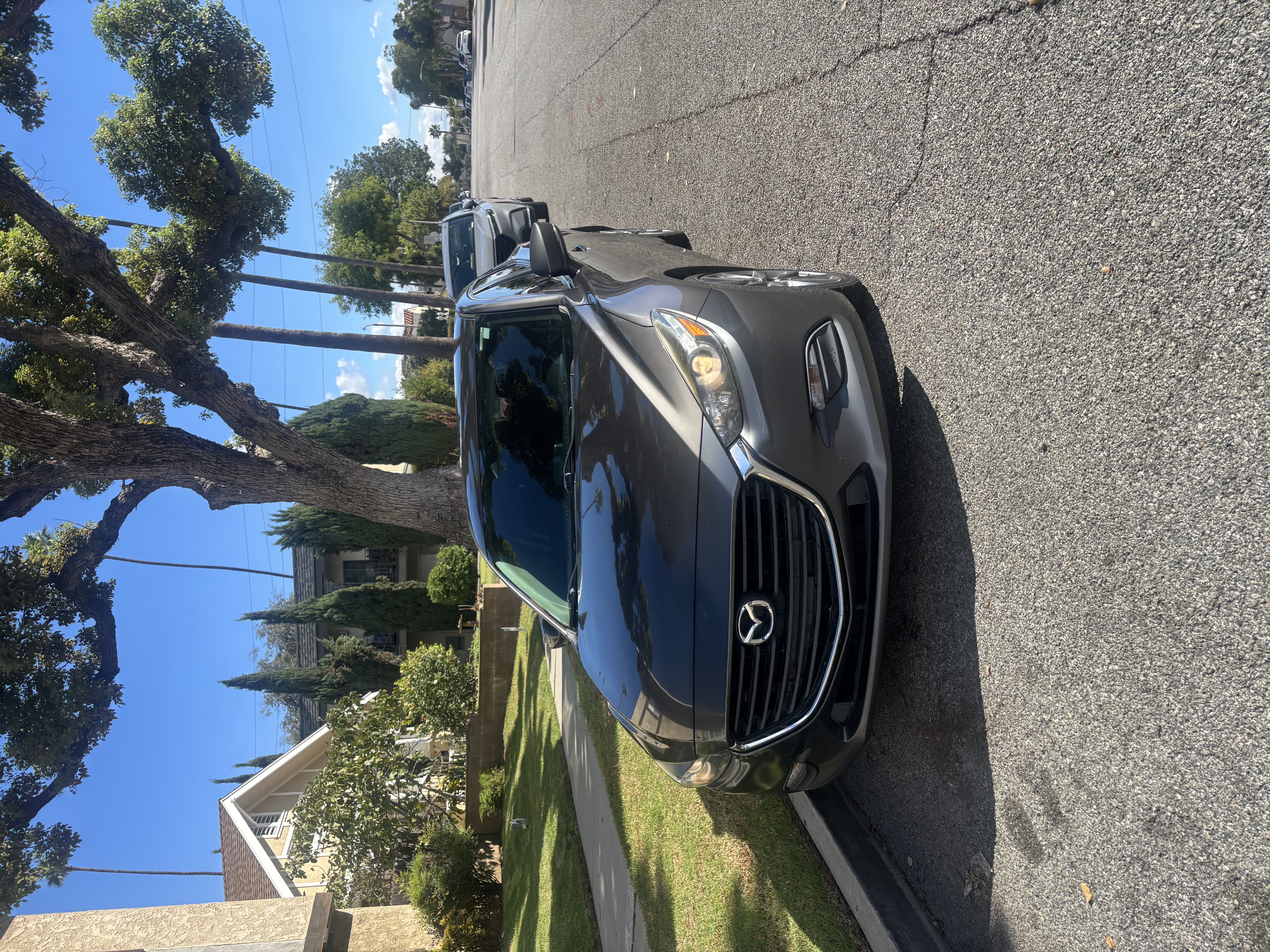 Used 2018 MAZDA MAZDA3 Touring FWD image 6