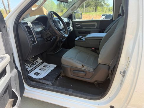 Used 2015 RAM 1500 Tradesman w/ Power & Remote Entry Group RWD image 13