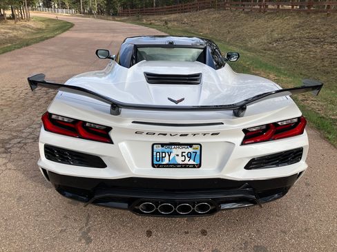Used 2023 Chevrolet Corvette Z06 w/ Z07 Performance Package image 15