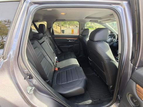 Used 2022 Honda CR-V Touring image 14