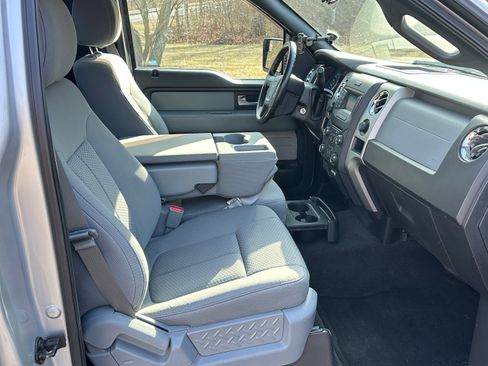 Used 2013 Ford F150 XLT w/ Mid Equipment Group image 11