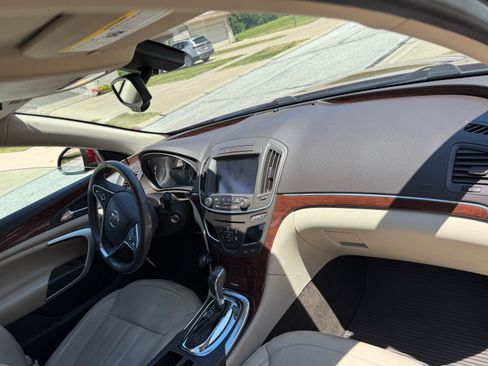 Used 2016 Buick Regal FWD image 10