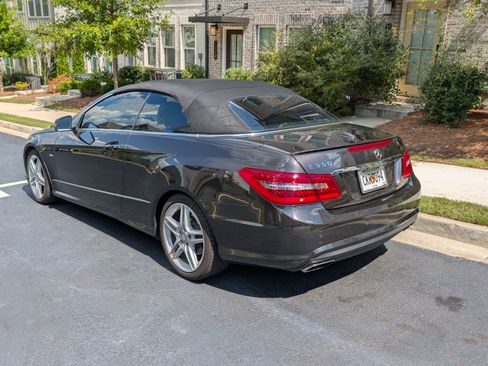 Used 2012 Mercedes-Benz E 550 Cabriolet image 5