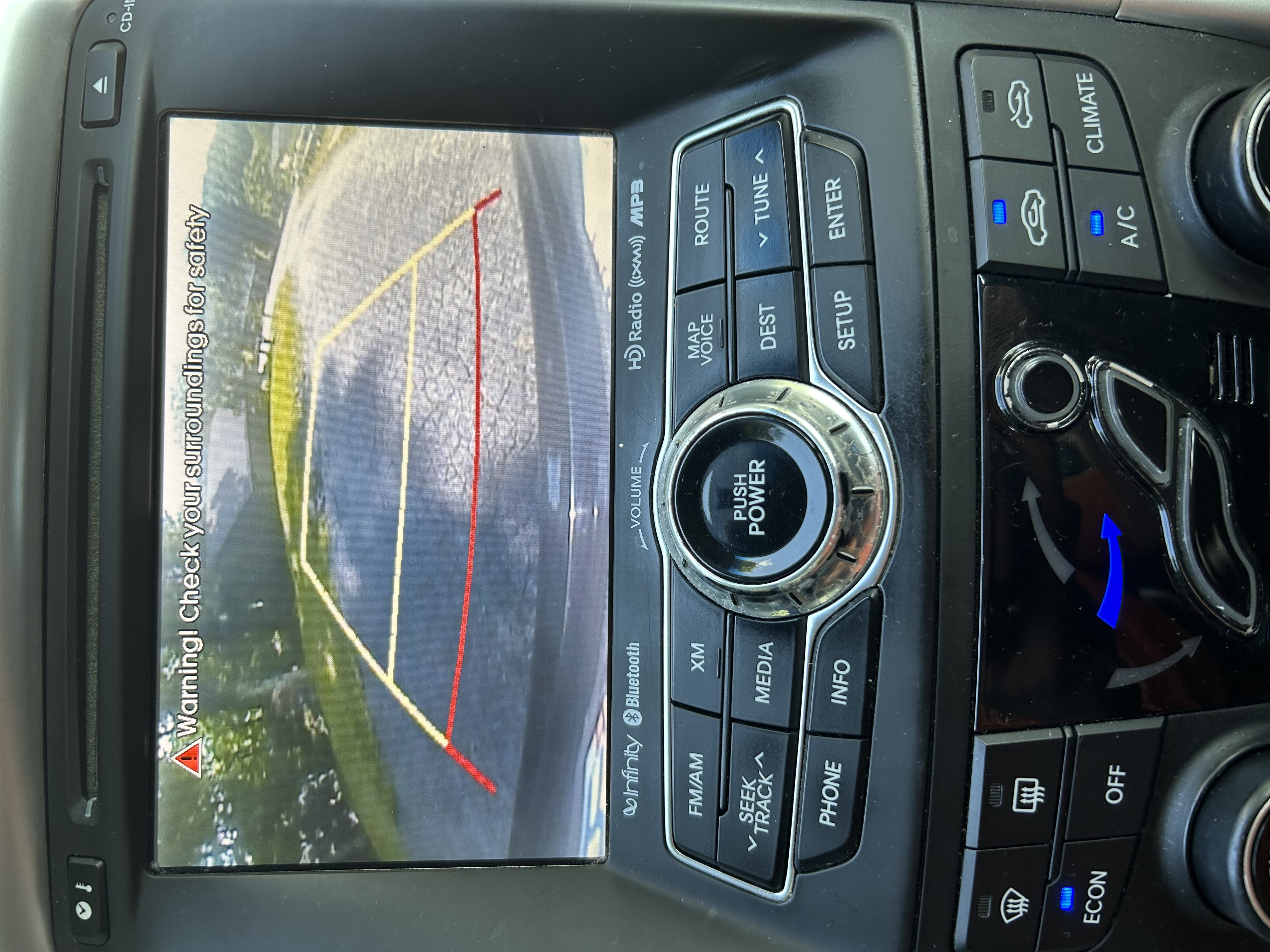 Used 2014 Hyundai Sonata Limited w/ Panoramic Sunroof Package 02 FWD image 10