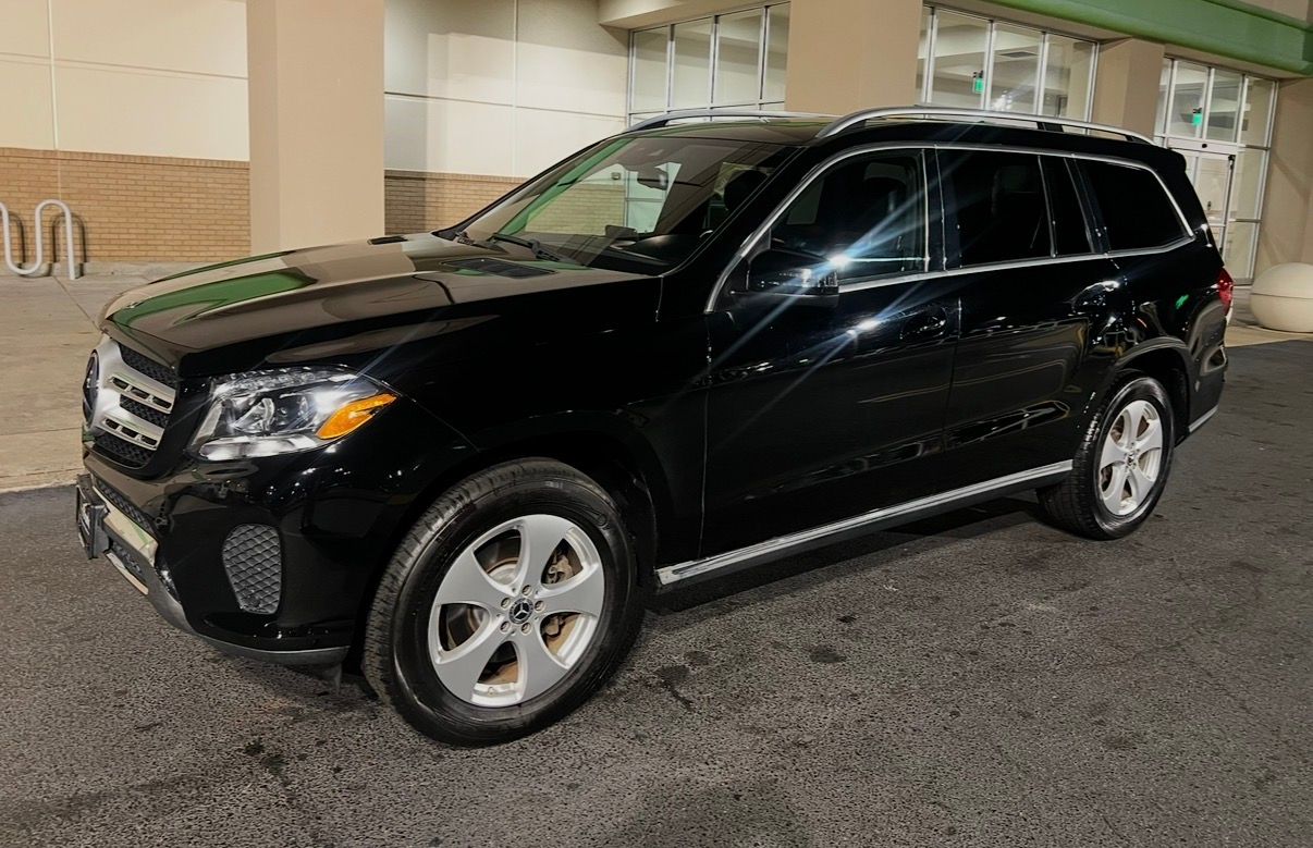 Used 2017 Mercedes-Benz GLS 450 4MATIC image 1