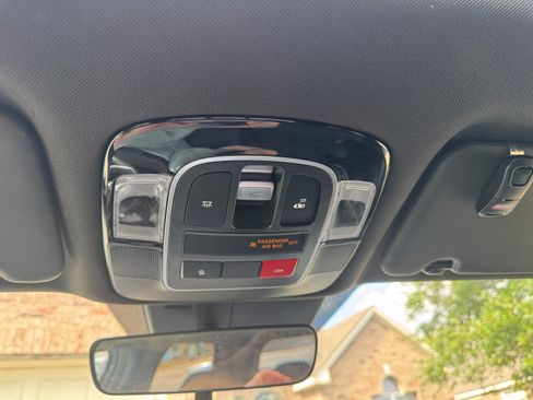 Used 2022 Hyundai Santa Cruz SEL w/ Activity Package image 24