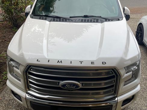 Used 2017 Ford F150 Limited w/ Trailer Tow Package AWD/4WD image 11