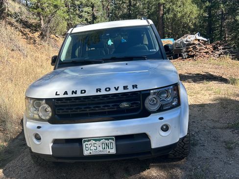 Used 2013 Land Rover LR4 HSE AWD/4WD image 16