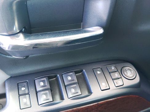 Used 2016 GMC Sierra 3500 SLT w/ Driver Alert Package image 8