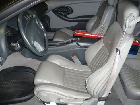 Used 1994 Pontiac Firebird Coupe image 11