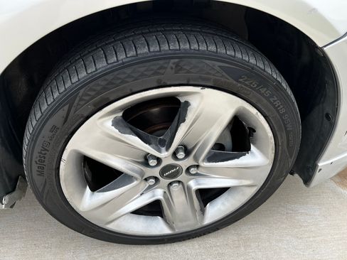 Used 2011 Ford Fusion Sport w/ 401A Rapid Spec Order Code image 15