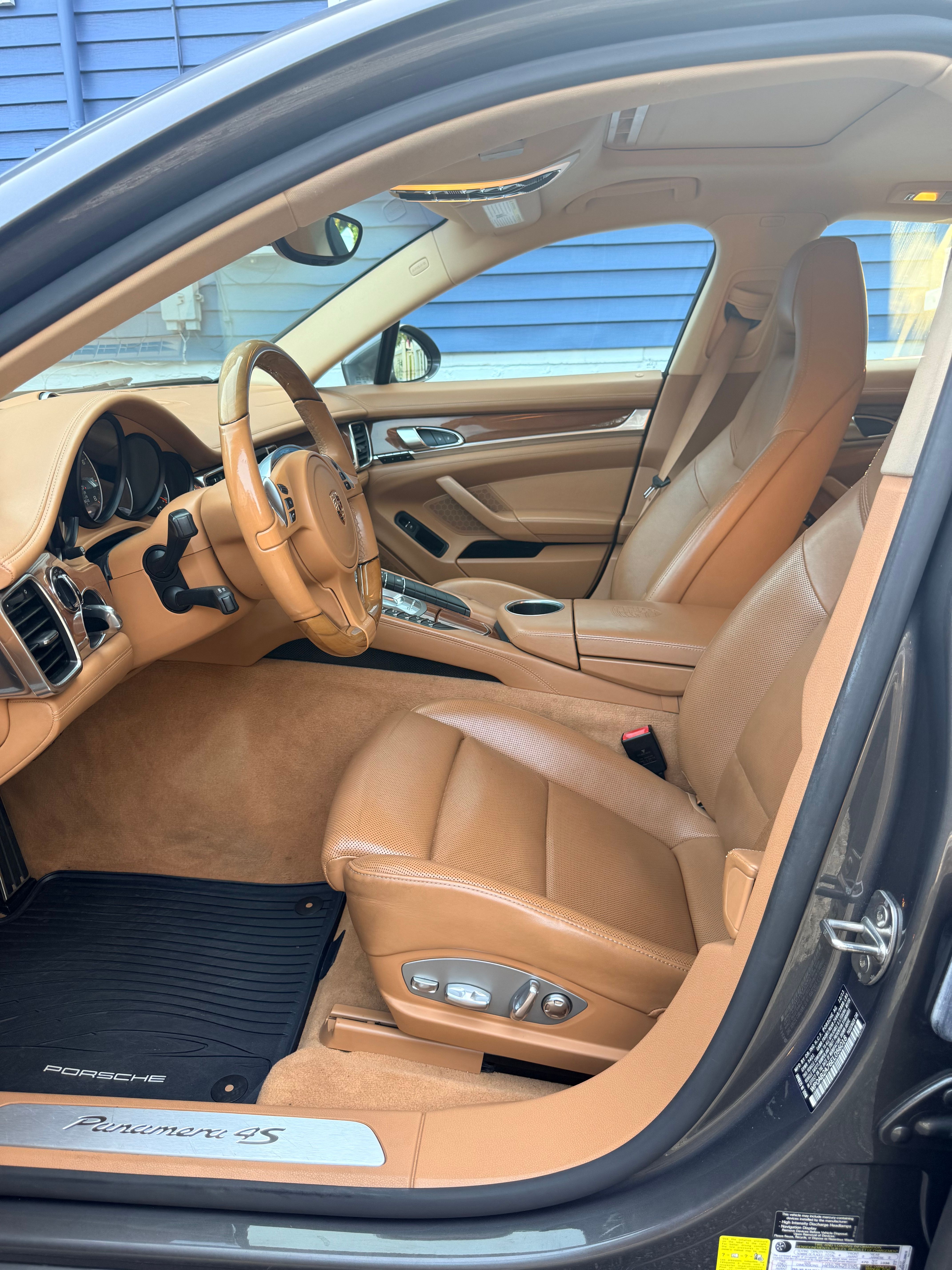 Used 2014 Porsche Panamera 4S AWD/4WD image 14