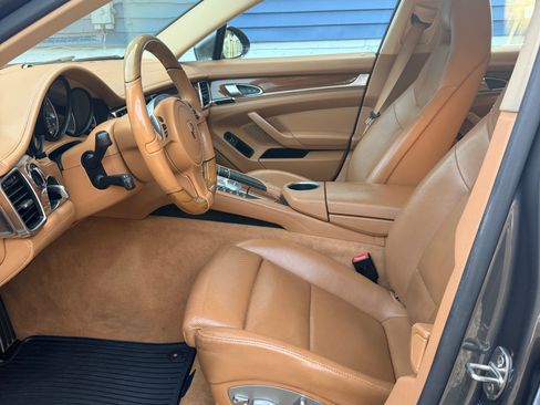 Used 2014 Porsche Panamera 4S AWD/4WD image 14