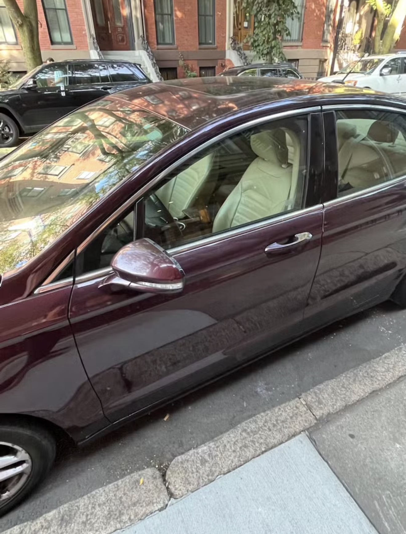 Used 2013 Ford Fusion SE FWD image 4
