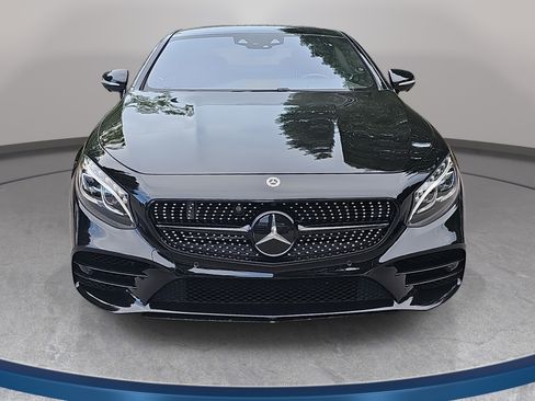 Used 2021 Mercedes-Benz S 560 4MATIC Coupe image 2