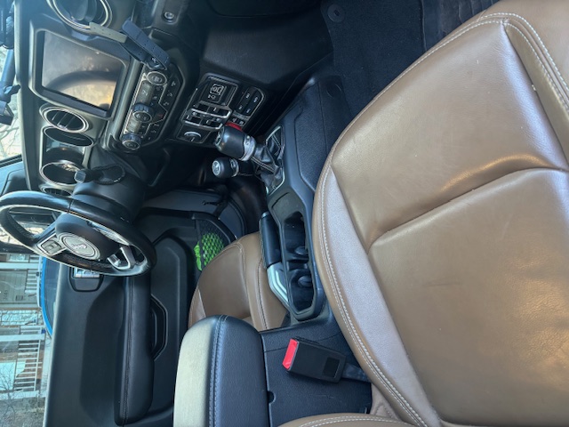 Used 2021 Jeep Wrangler Unlimited Rubicon AWD/4WD image 15