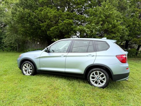 Used 2013 BMW X3 xDrive28i AWD/4WD image 2
