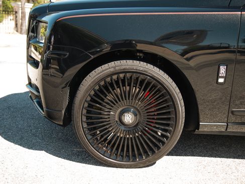 Used 2020 Rolls-Royce Cullinan image 5