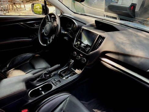 Used 2020 Subaru Crosstrek 2.0i Limited w/ Moonroof Package w/Navigation AWD/4WD image 6