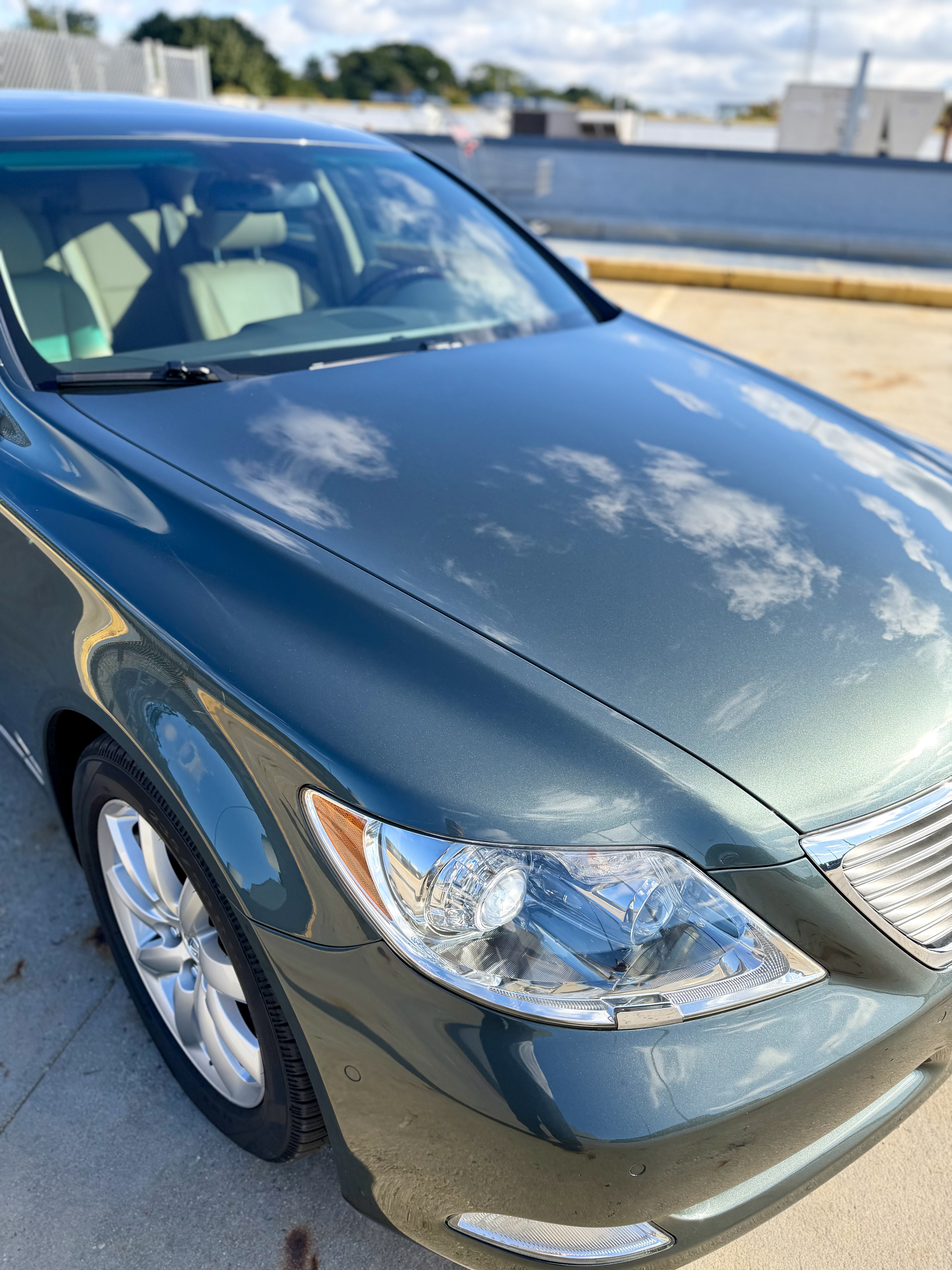 Used 2007 Lexus LS 460 RWD image 4
