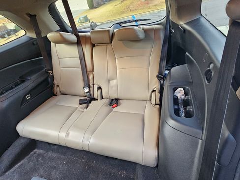 Used 2016 Honda Pilot EX image 12