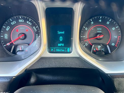 Used 2014 Chevrolet Camaro LT image 17