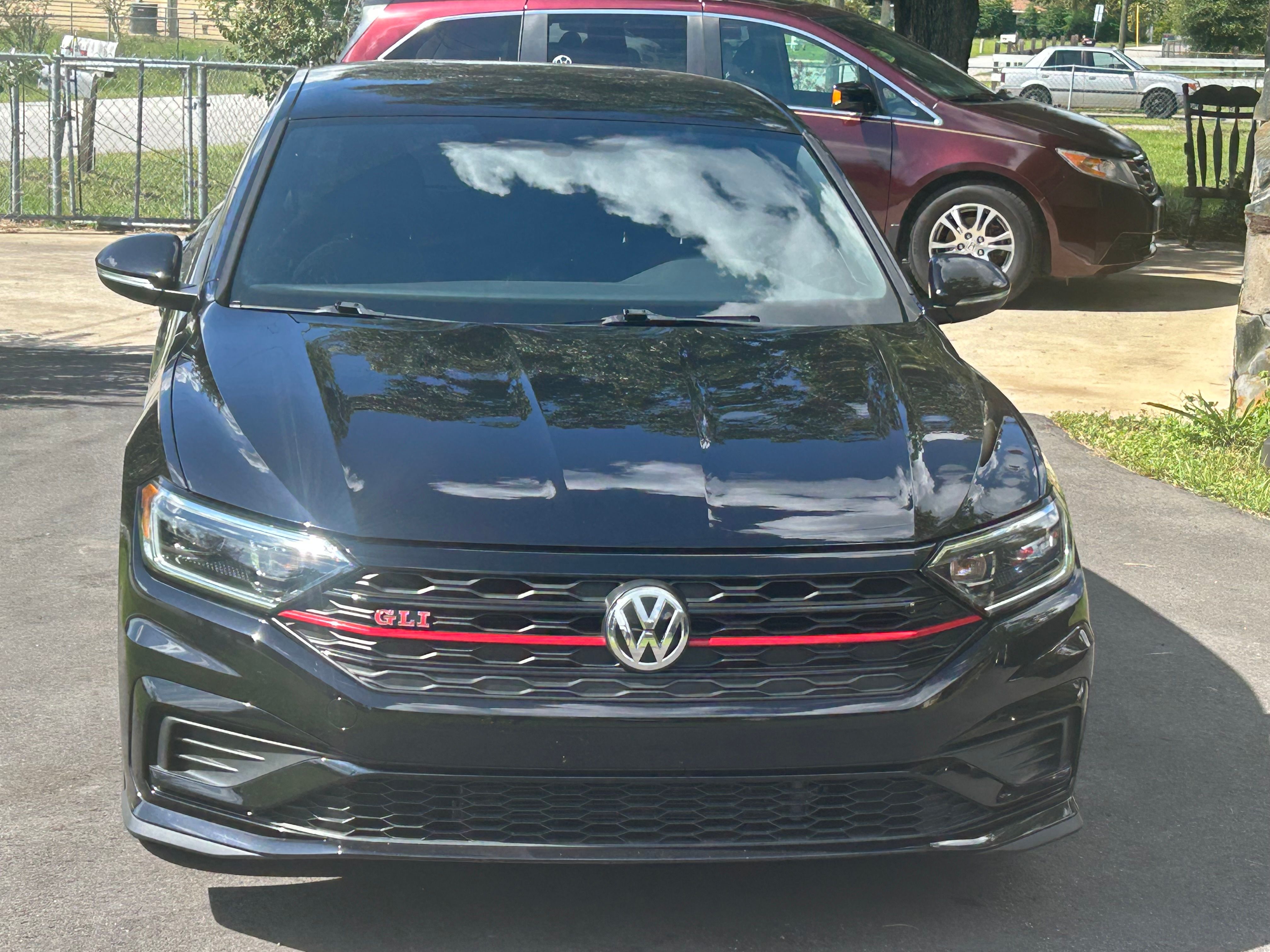 Used 2019 Volkswagen Jetta GLI FWD image 1
