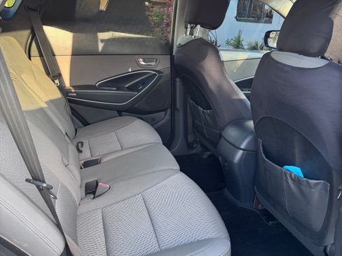 Used 2015 Hyundai Santa Fe Sport image 12