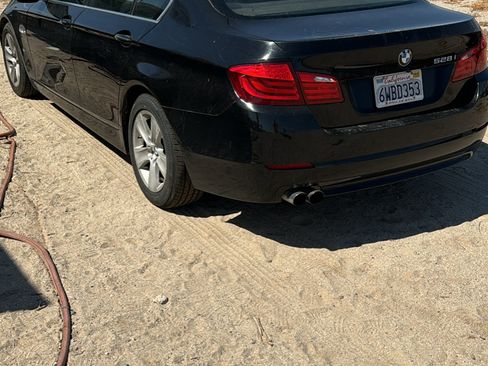 Used 2012 BMW 528i Sedan image 1