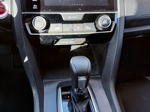 Used 2018 Honda Civic EX image 12
